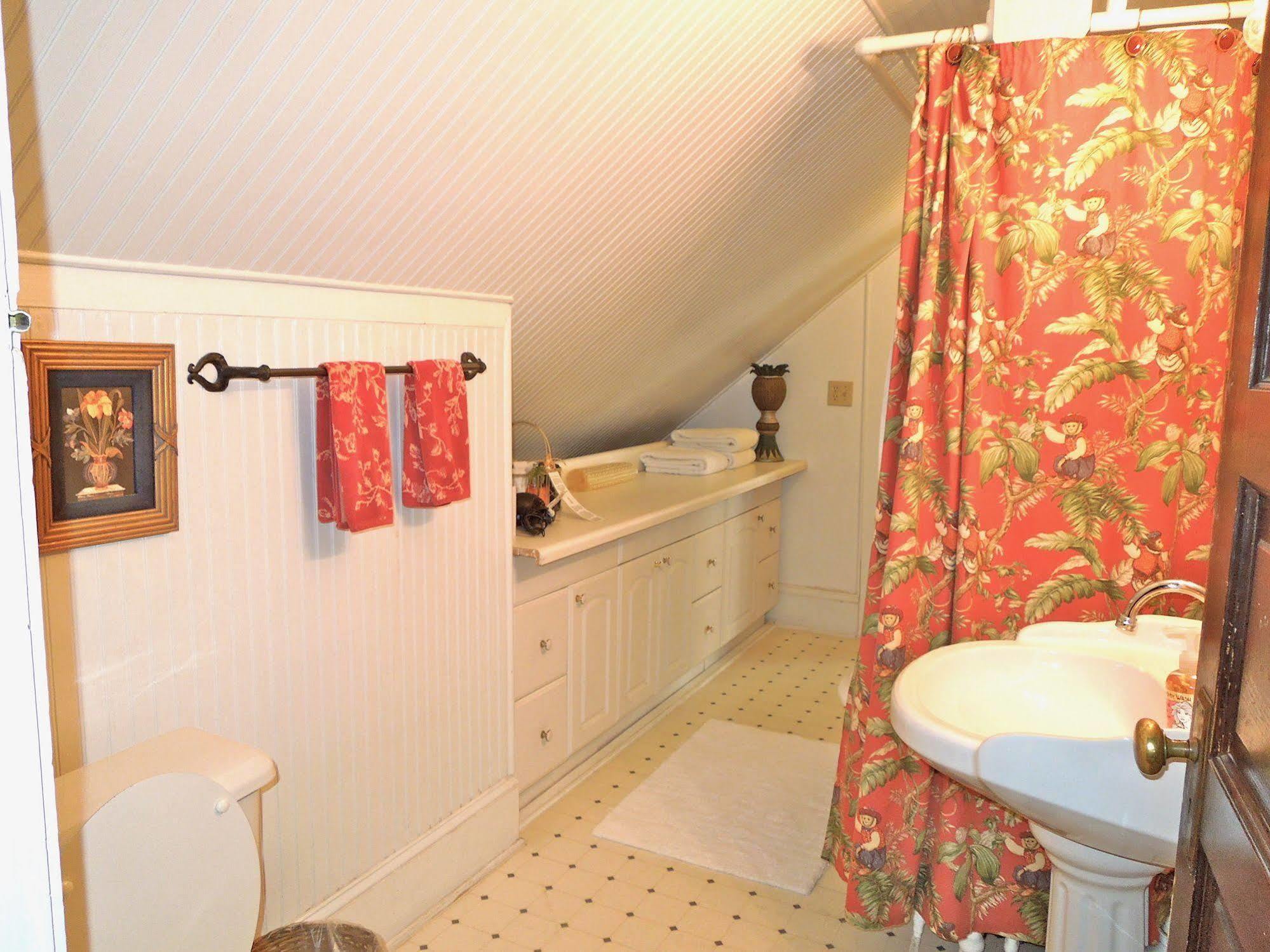 Oakland Bed and breakfast Asheville